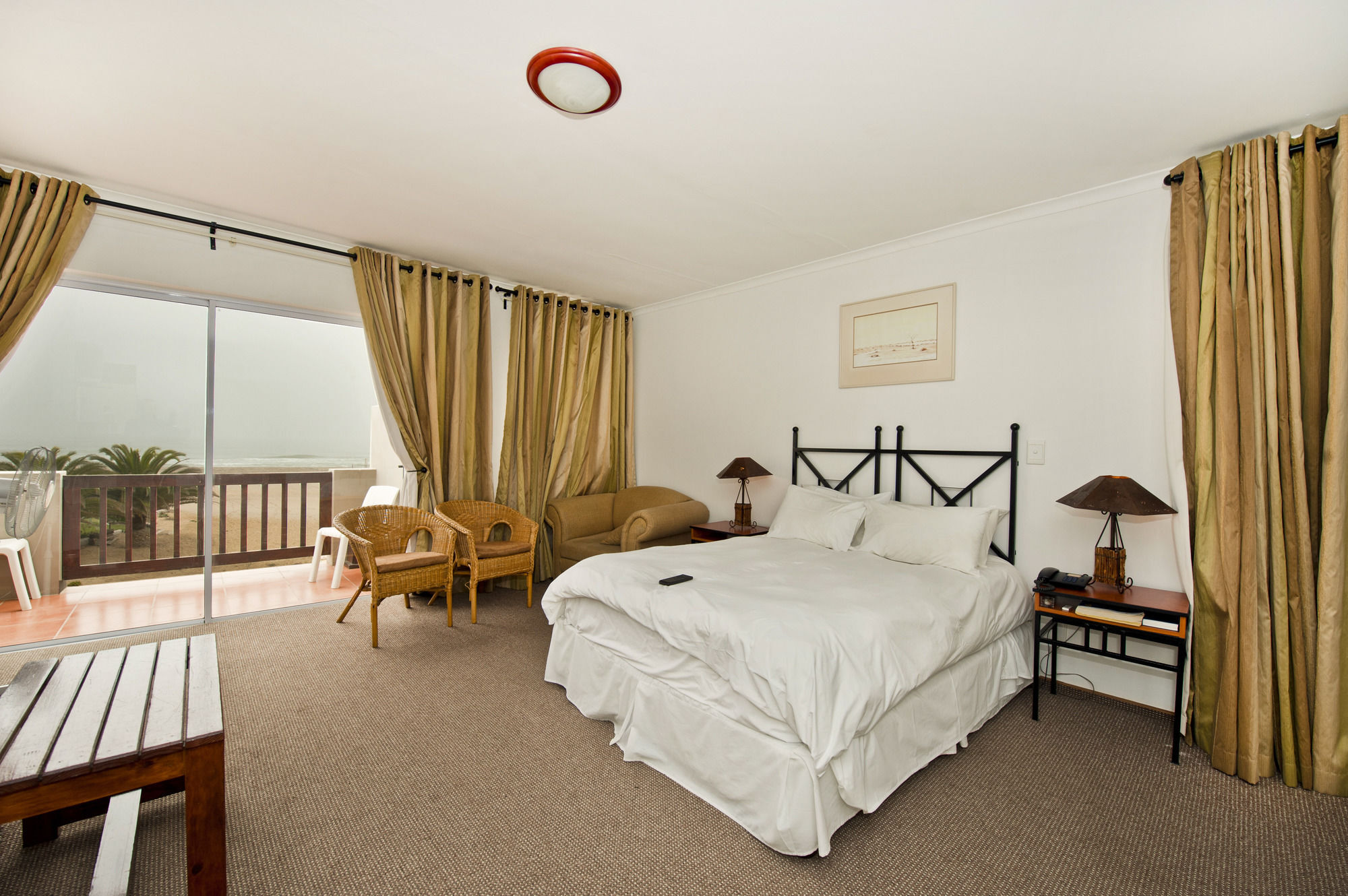 Long Beach Lodge Langstrand Esterno foto